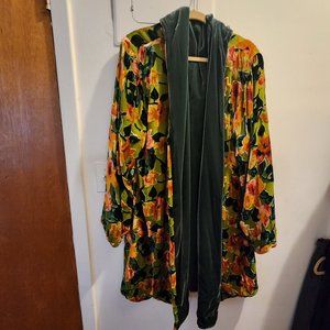 Vibrant crushed velvet vintage floral hooded formal coat - USED / ONE SIZE